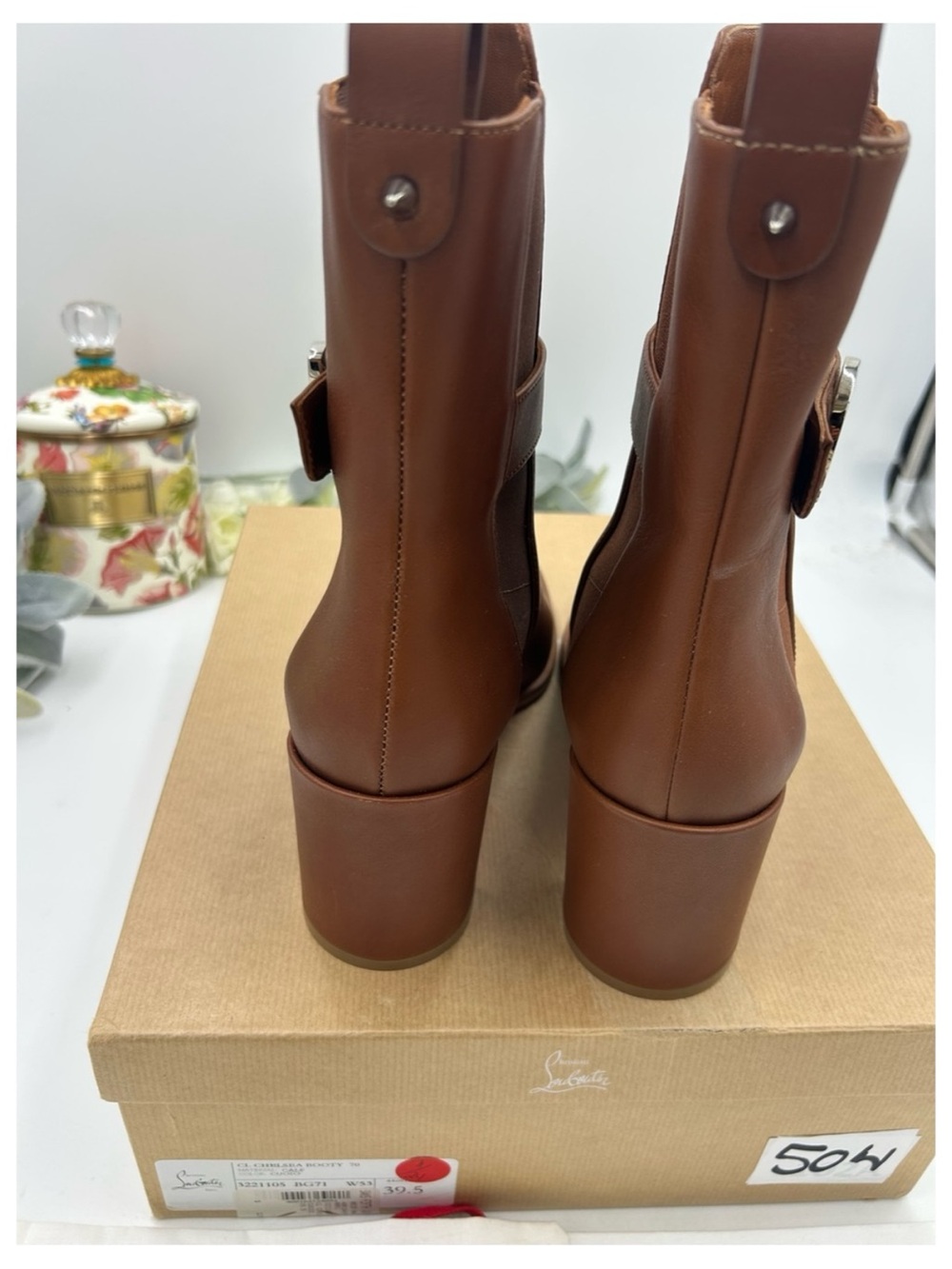 Christian Louboutin
CL logo Chelsea boots size 39.5 made in Italy - Picture 6 of 9